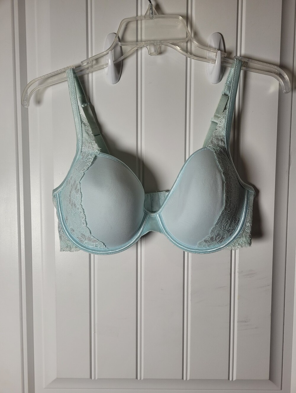 Victoria Secret Vintage Angels Light Blue Lace-Trim Bra. 8/04  Size 36D